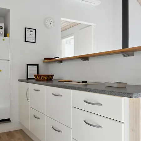 3 Bedroom Awesome In Dom wakacyjny