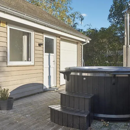 3 Bedroom Awesome In Rødby